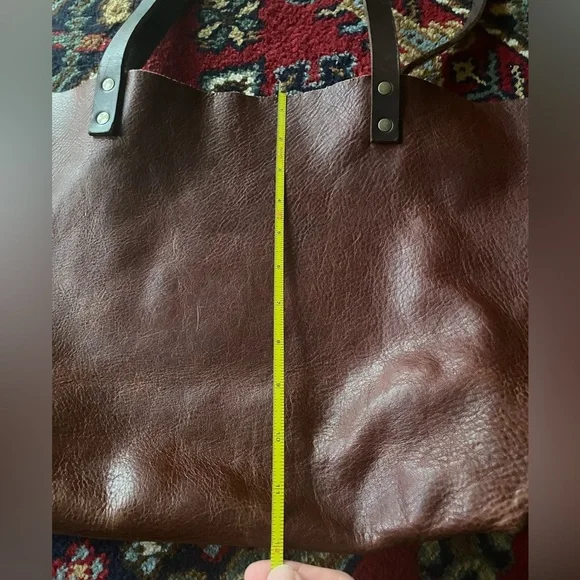 Portland Leather Goods Medium Tote - Picture 5 of 6